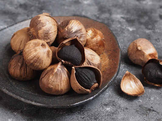 Ajo Negro: El Superalimento que Deberías Añadir a tu Dieta para un Corazón Saludable