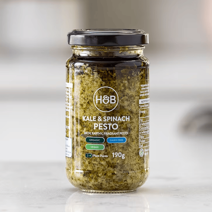 Holland &amp; Barrett Kale and Spinach Pesto - 190g